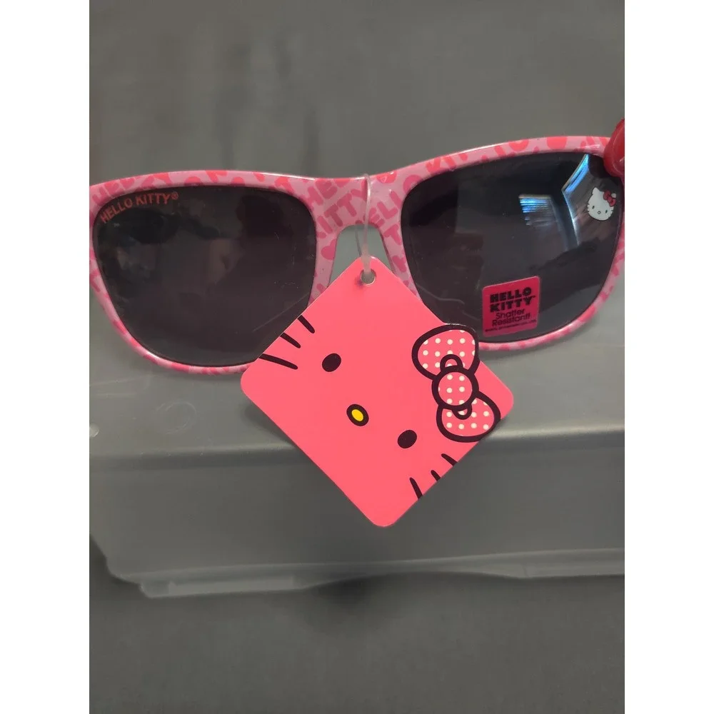 Hello Kitty Kids Sunglasses Pink Heart Logo Frame Shatter Resistant Lenses NEW